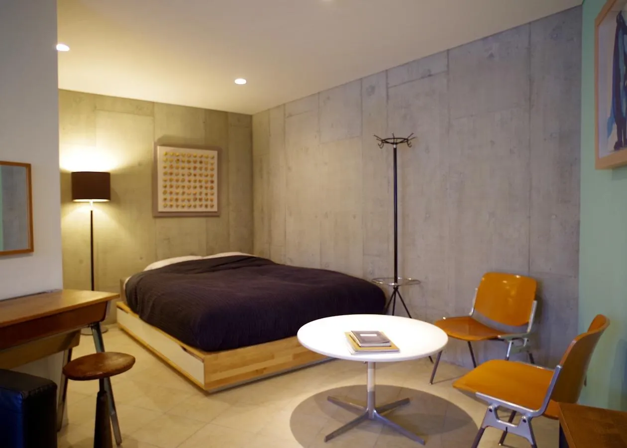 Apartment Sango Katase Guest Rooms Fujisawa Japan